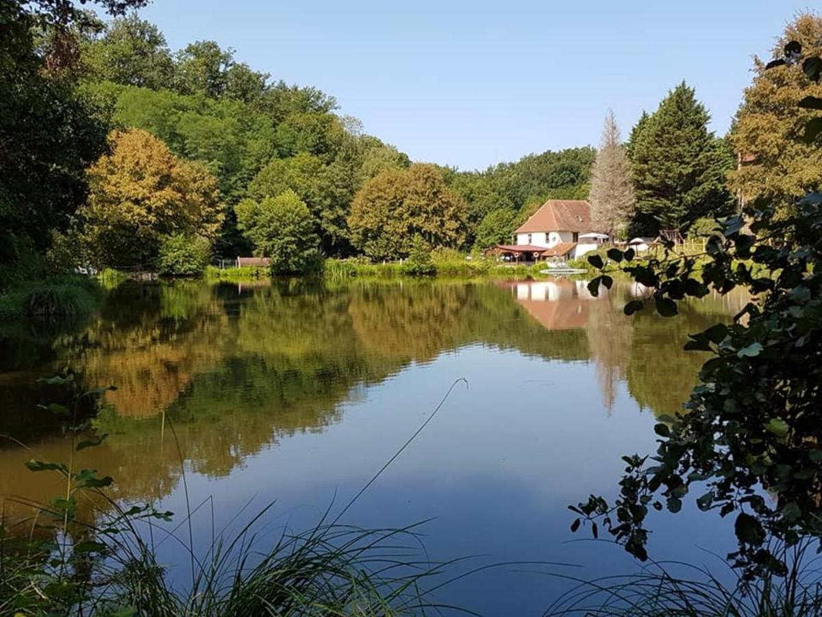 Les Chalets Du Moulin Du Chatain 4 Payzac  Exterior foto